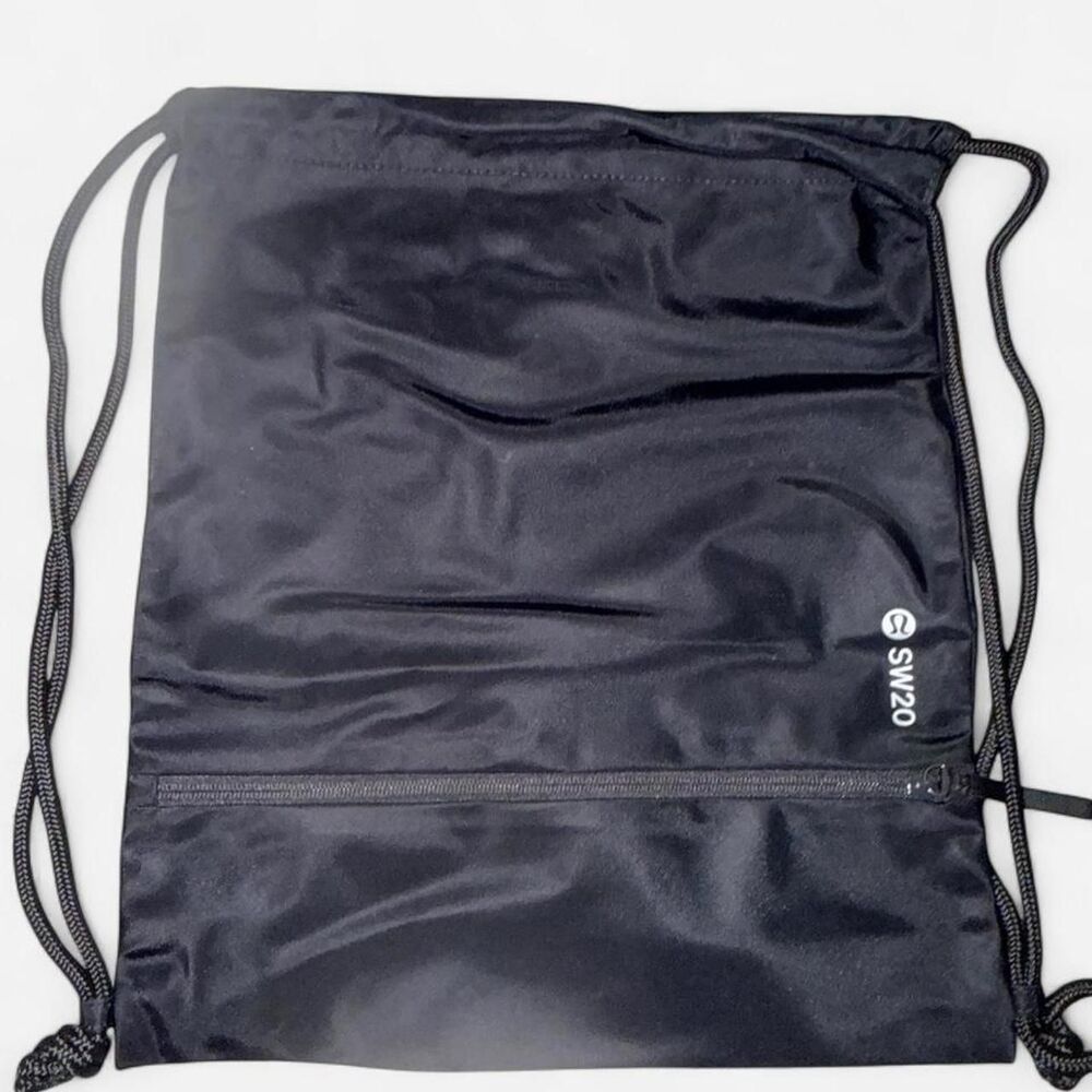 Lululemon Women's Black Bag